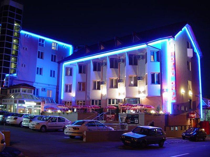 Hotel Onix Kaloşvar Dış mekan fotoğraf